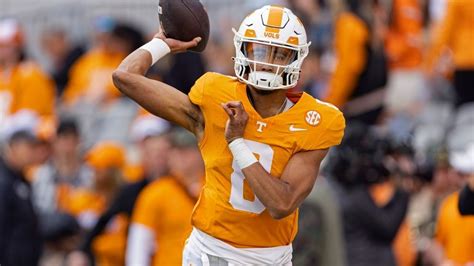 www.sixline.com 2021|No. 15 Tennessee opens season with high expectations against .
